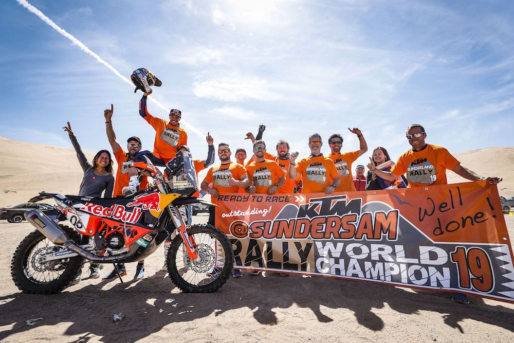 Sam Sunderland KTM 450 RALLY - MOTO MASTER