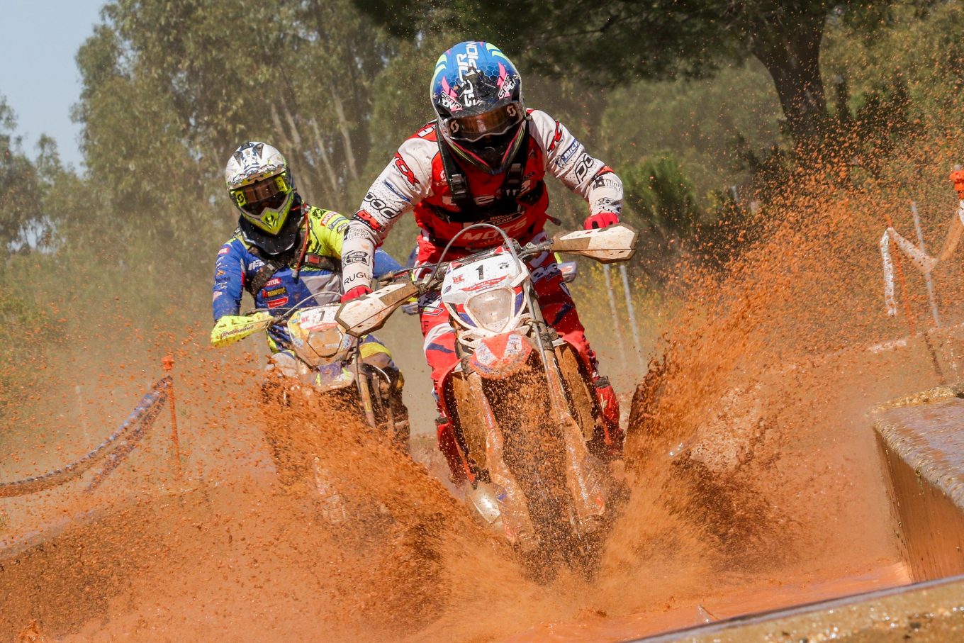 Deli Tire Cross Country