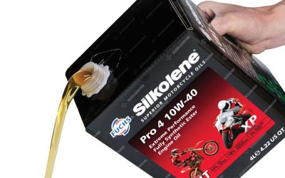 Todo lo que necesitas saber sobre el aceite de tu moto