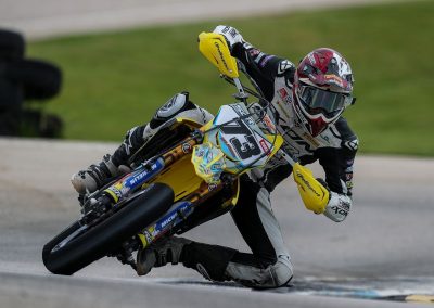Suzuki Grau Racing