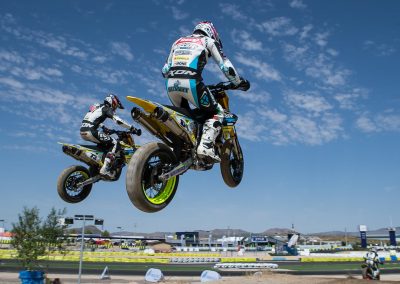 Suzuki_Grau_Racing