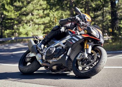 Pirelli Diablo Rosso IV